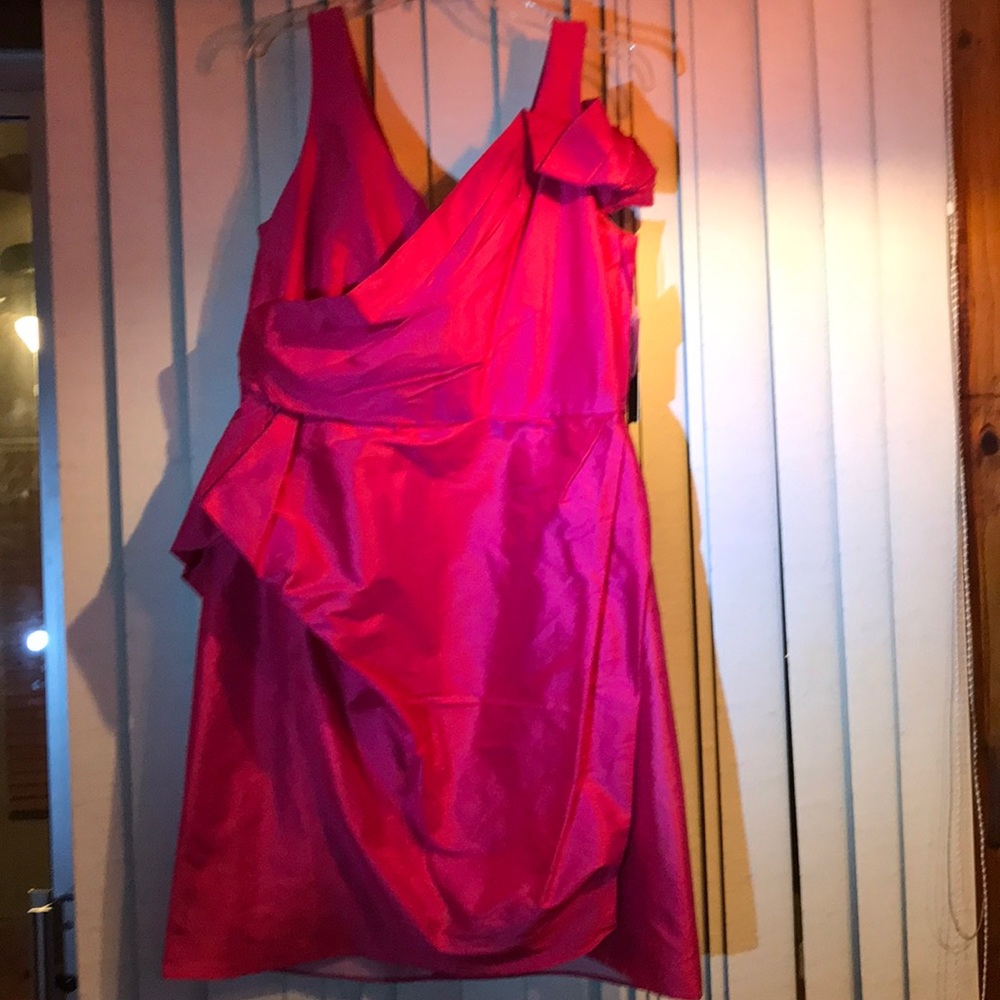 Hot pink dress!!